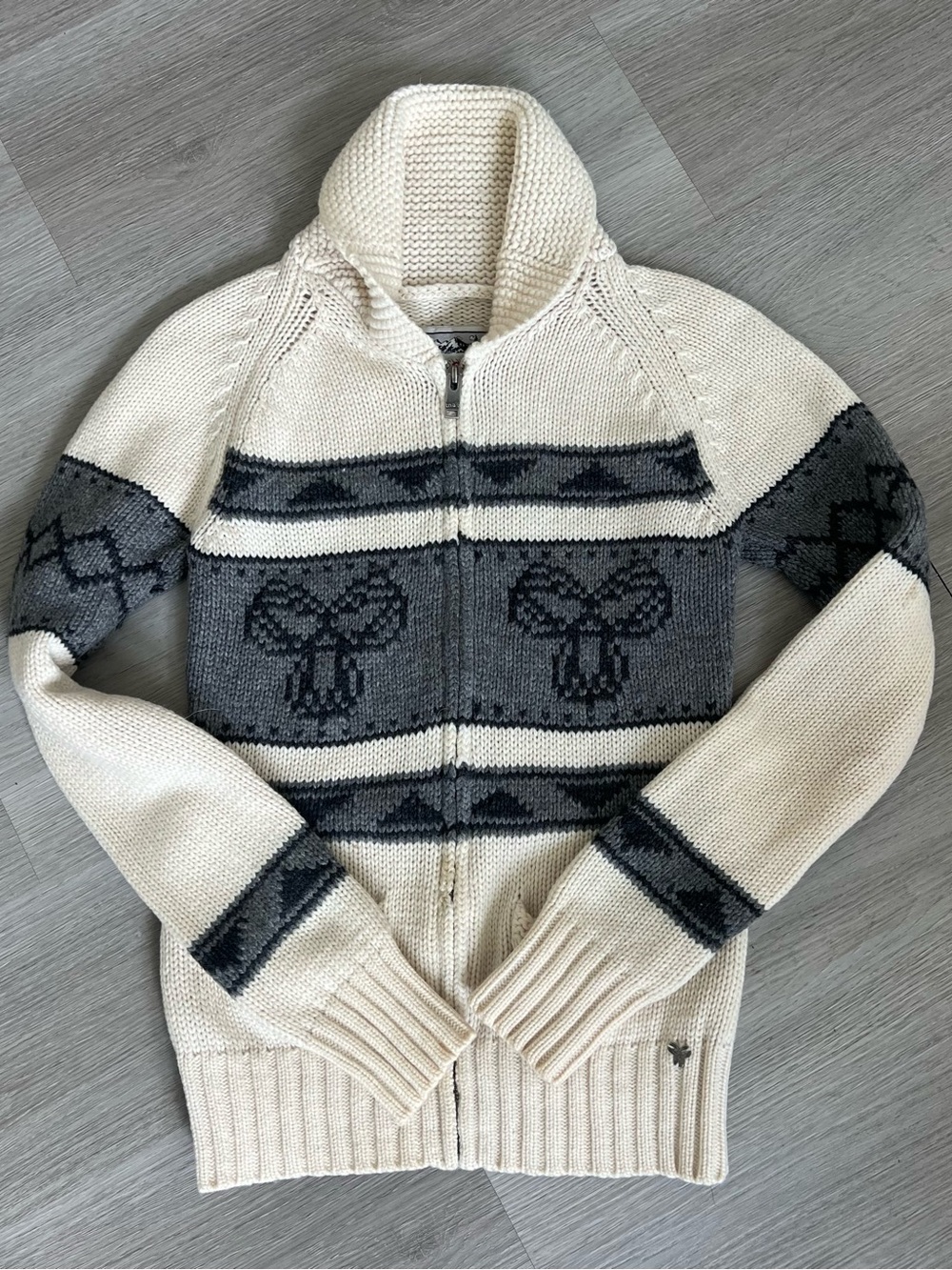 Vintage TNA Aritzia knit
